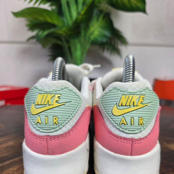 Nike Air Max 90 Pink Salt Sea Glass maat 38