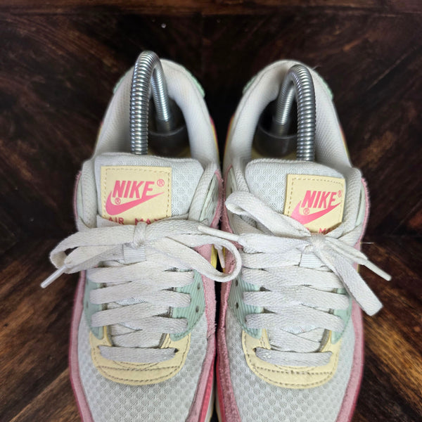 Nike Air Max 90 Pink Salt Sea Glass maat 38