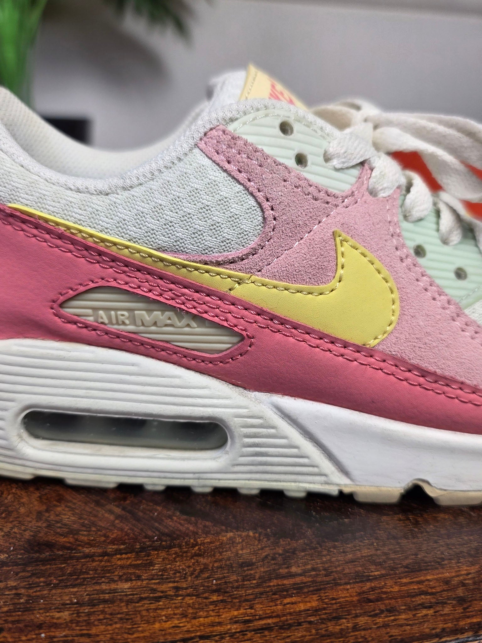 Nike Air Max 90 Pink Salt Sea Glass maat 38