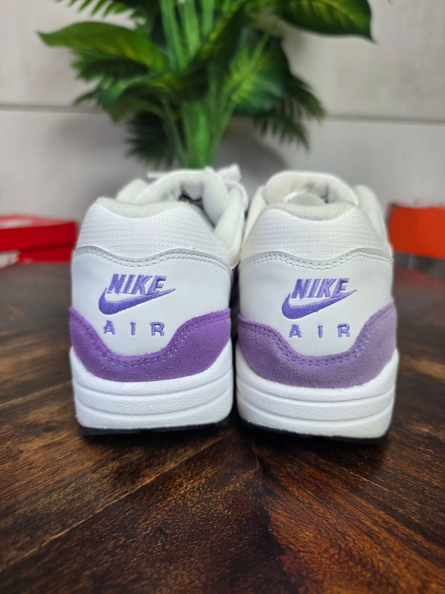 Nike Air Max 1 Atomic Violet maat 38,5