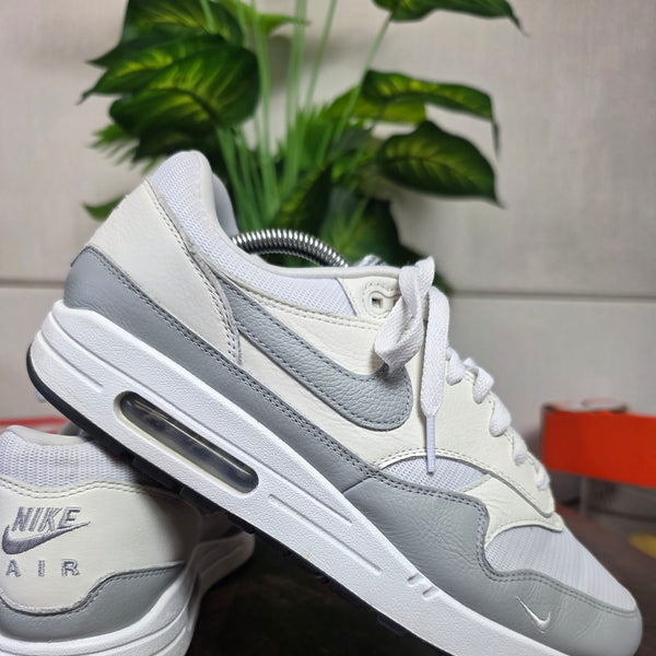 Nike Air Max 1 Grey White maat 44,5