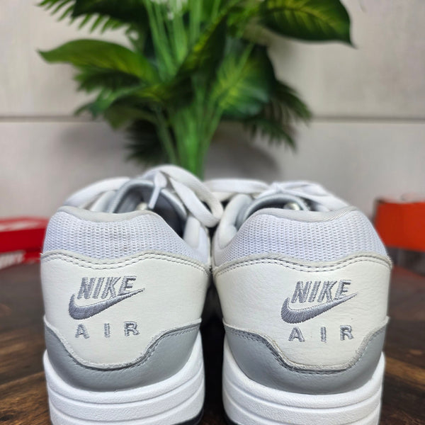 Nike Air Max 1 Grey White maat 44,5
