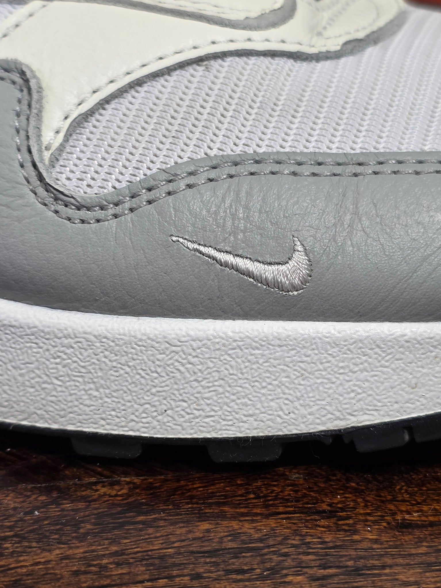 Nike Air Max 1 Grey White maat 44,5