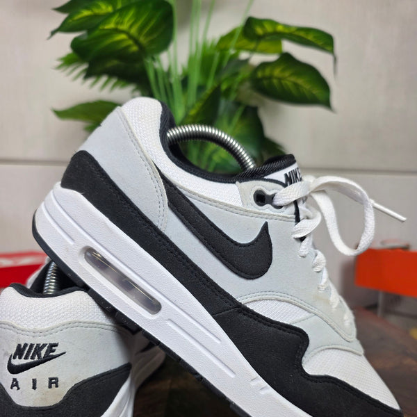 Nike Air Max 1 Black White maat 41