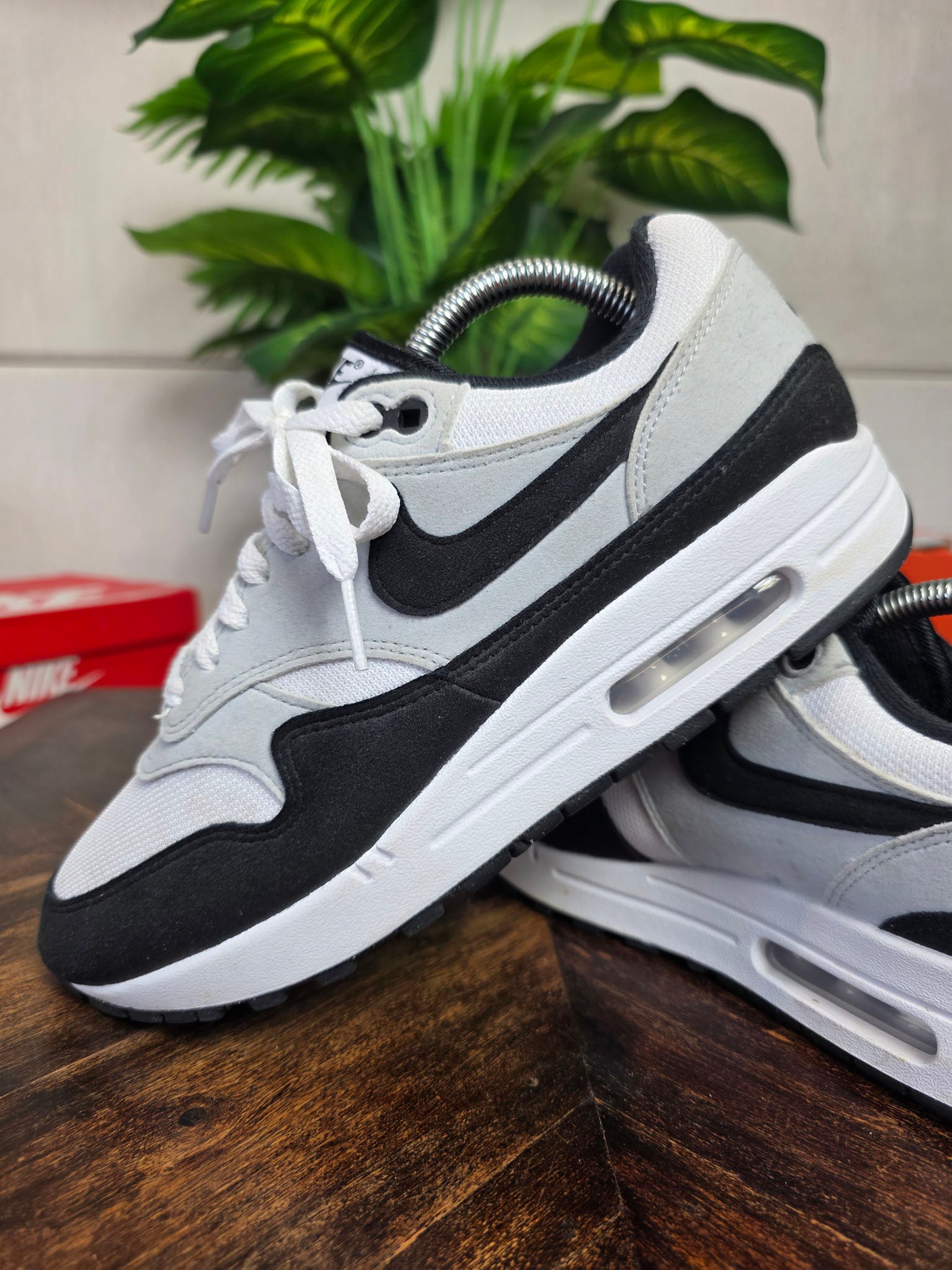 Nike Air Max 1 Black White maat 41