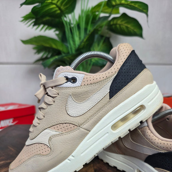 Nike Air Max 1 Pinnacle Mushroom maat 40,5