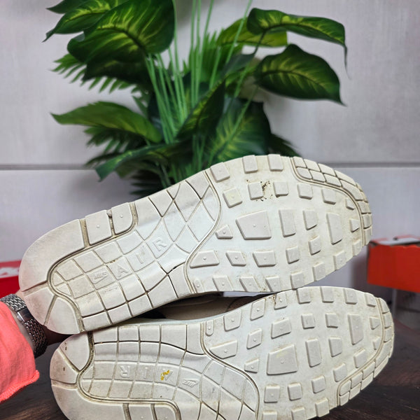 Nike Air Max 1 Pinnacle Mushroom maat 40,5