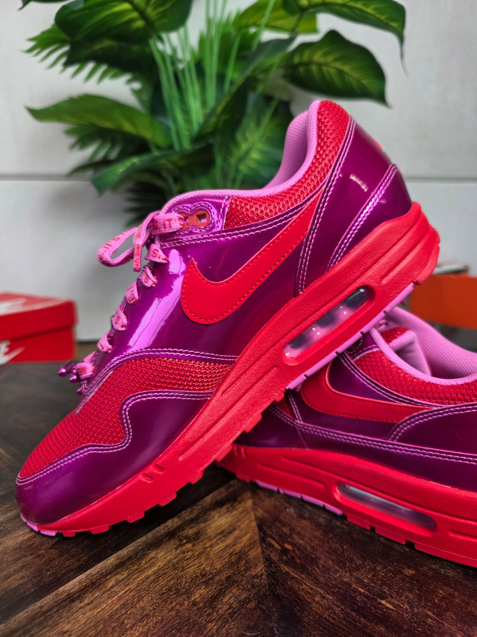 Nike Air Max 1 Valentine's Day Playful Pink maat 44,5