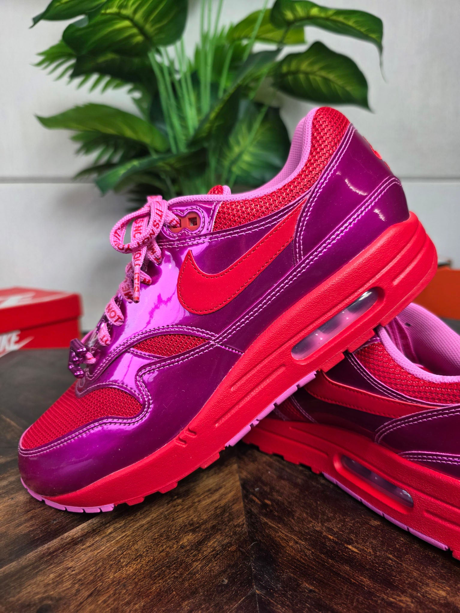 Nike Air Max 1 Valentine's Day Playful Pink maat 44,5