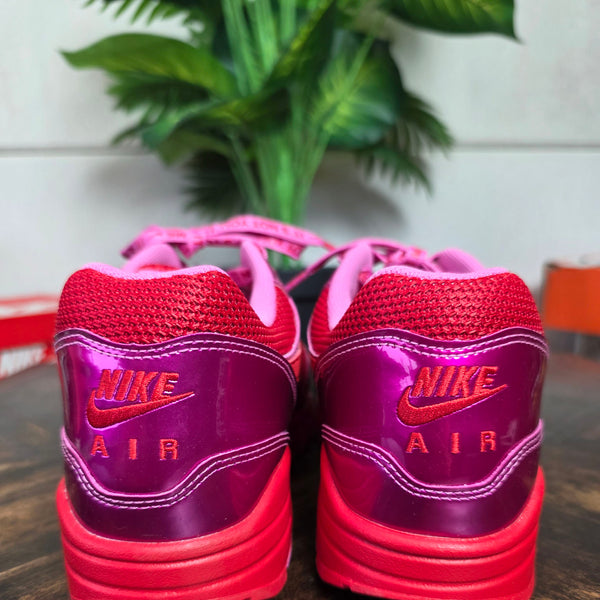 Nike Air Max 1 Valentine's Day Playful Pink maat 44,5