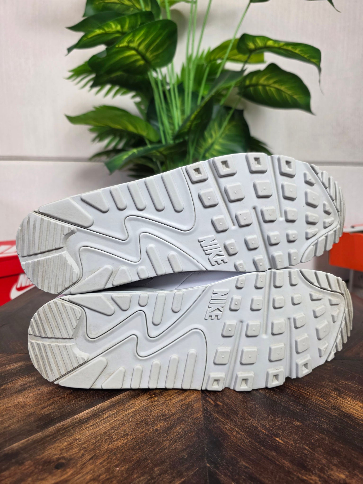 Nike Air Max 90 Jewel White maat 45