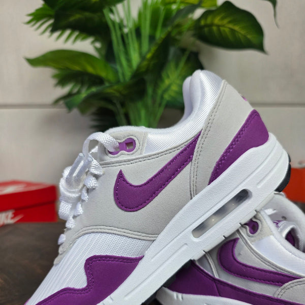 Nike Air Max 1 Bold Berry maat 36