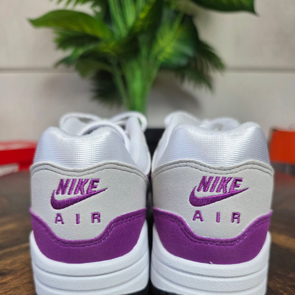 Nike Air Max 1 Bold Berry maat 36