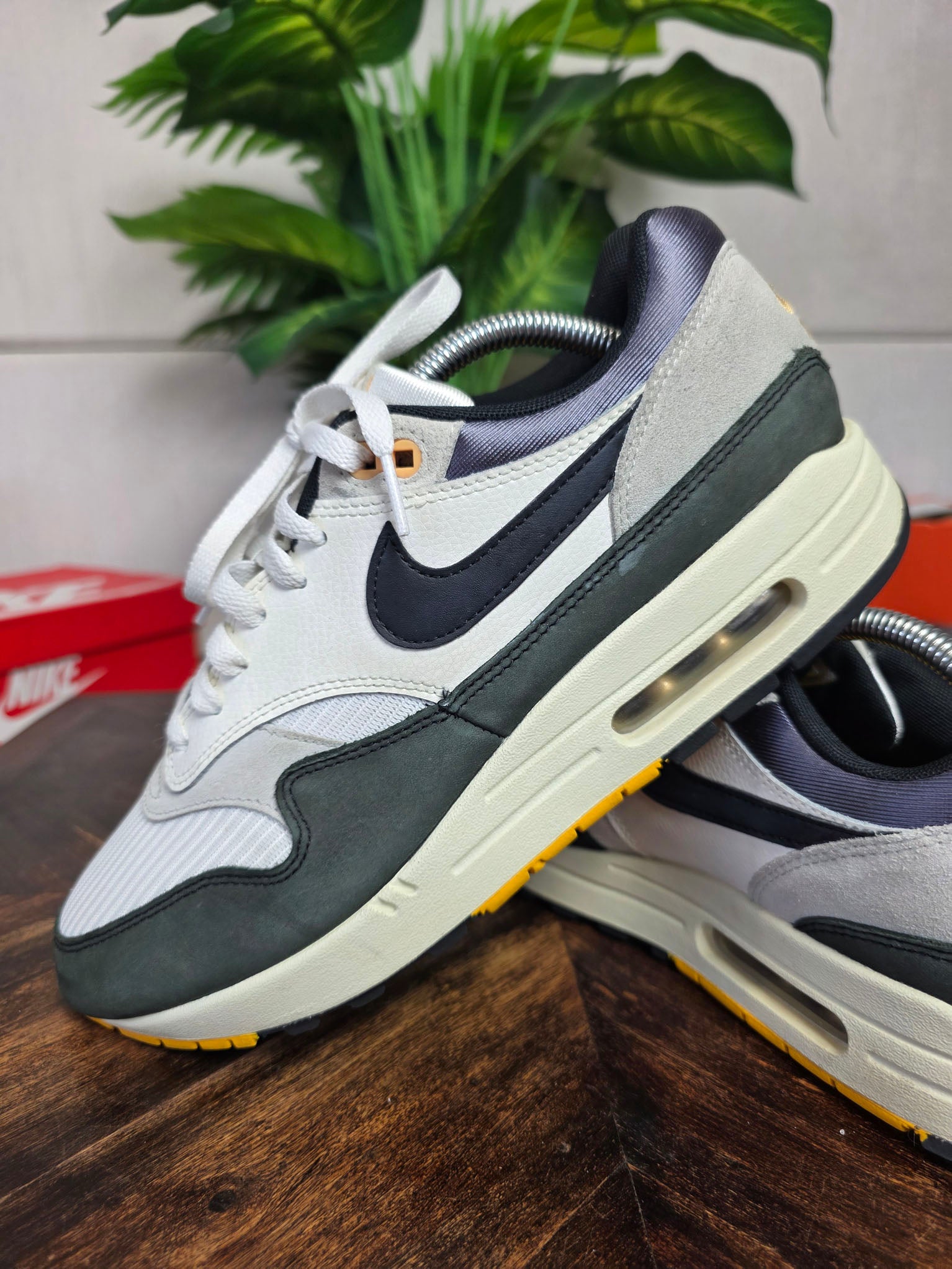 Nike Air Max 1 "Athletic Department" maat 43