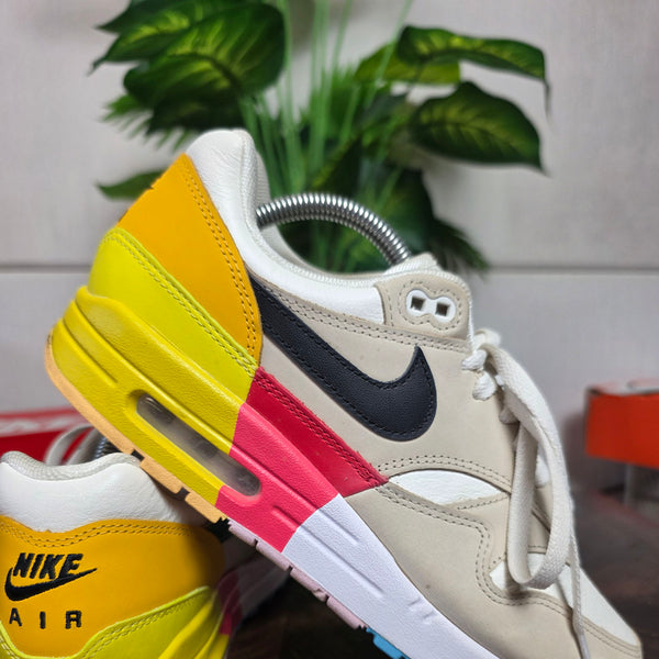 Nike Air Max 1 Multi-Color maat 42