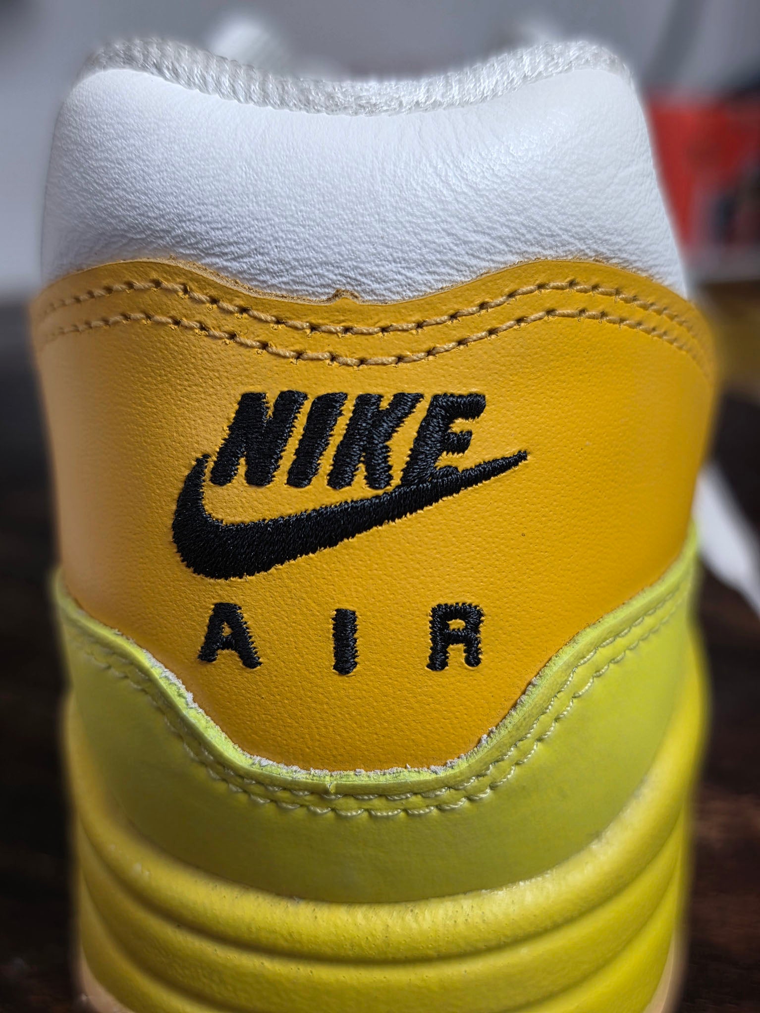 Nike Air Max 1 Multi-Color maat 42