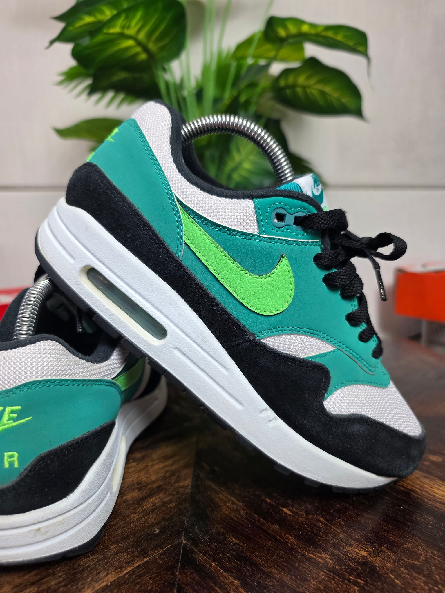 Nike Air Max 1 Neptune Green maat 40