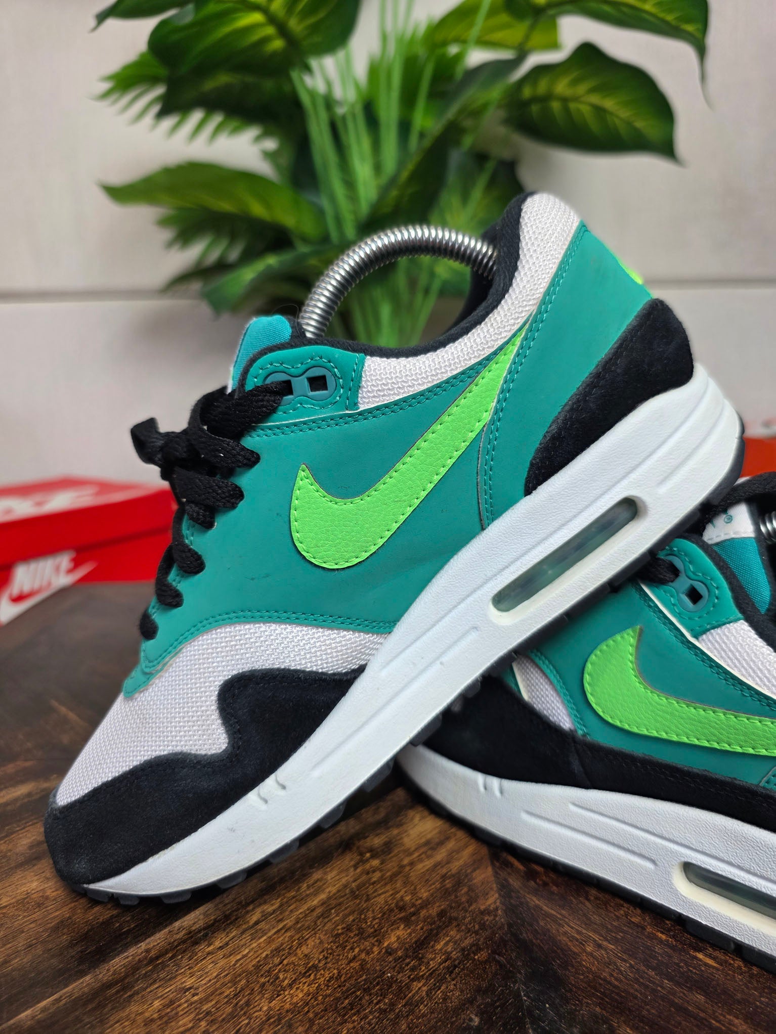 Nike Air Max 1 Neptune Green maat 40