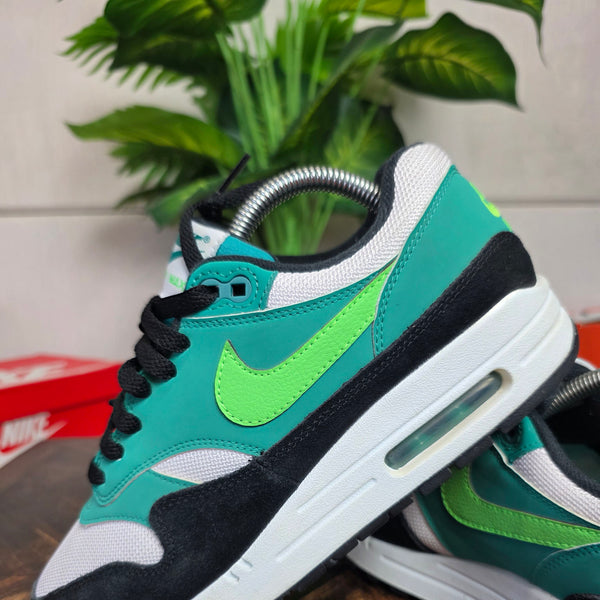 Nike Air Max 1 Neptune Green maat 40