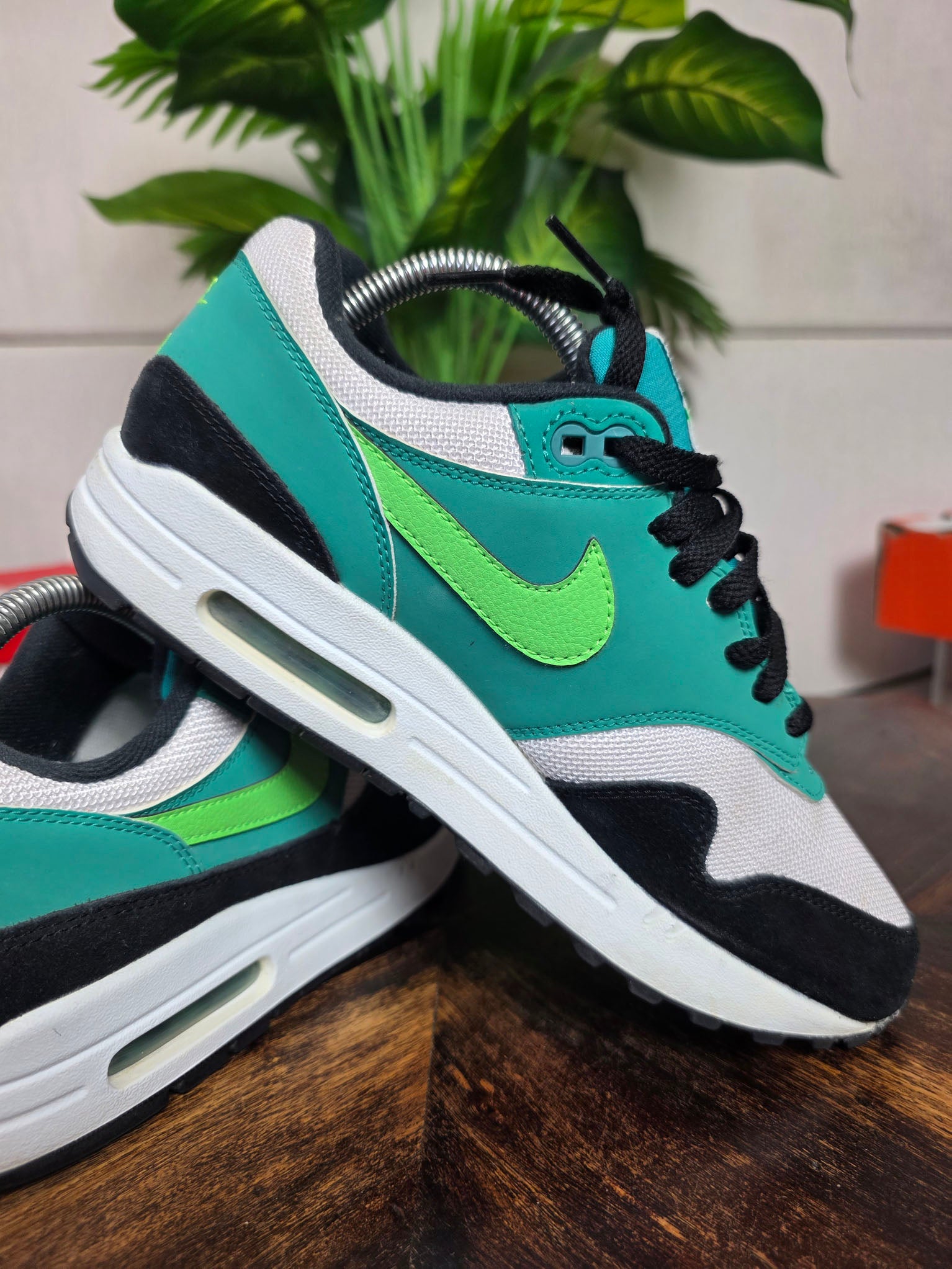 Nike Air Max 1 Neptune Green maat 40
