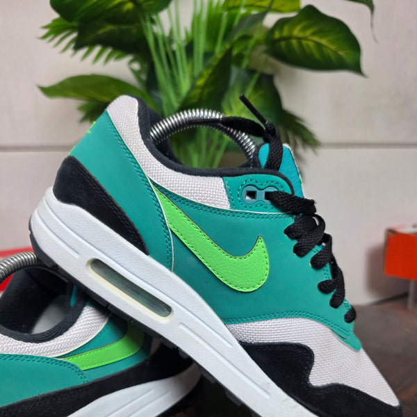 Nike Air Max 1 Neptune Green maat 40