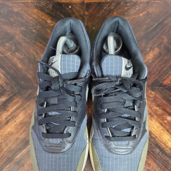 Nike Air Max 1 Medium Olive maat 42,5