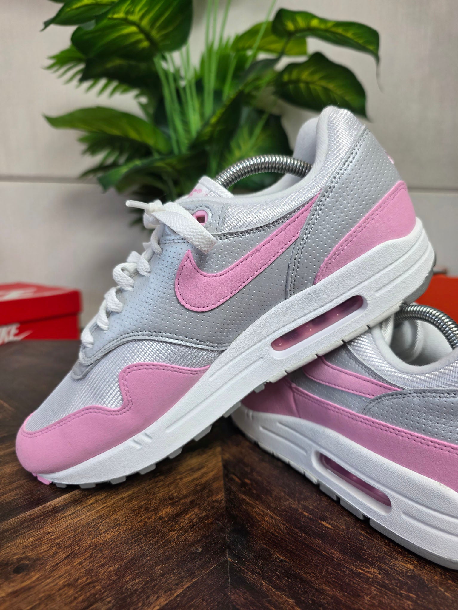 Nike Air Max 1 Pink Rise maat 43