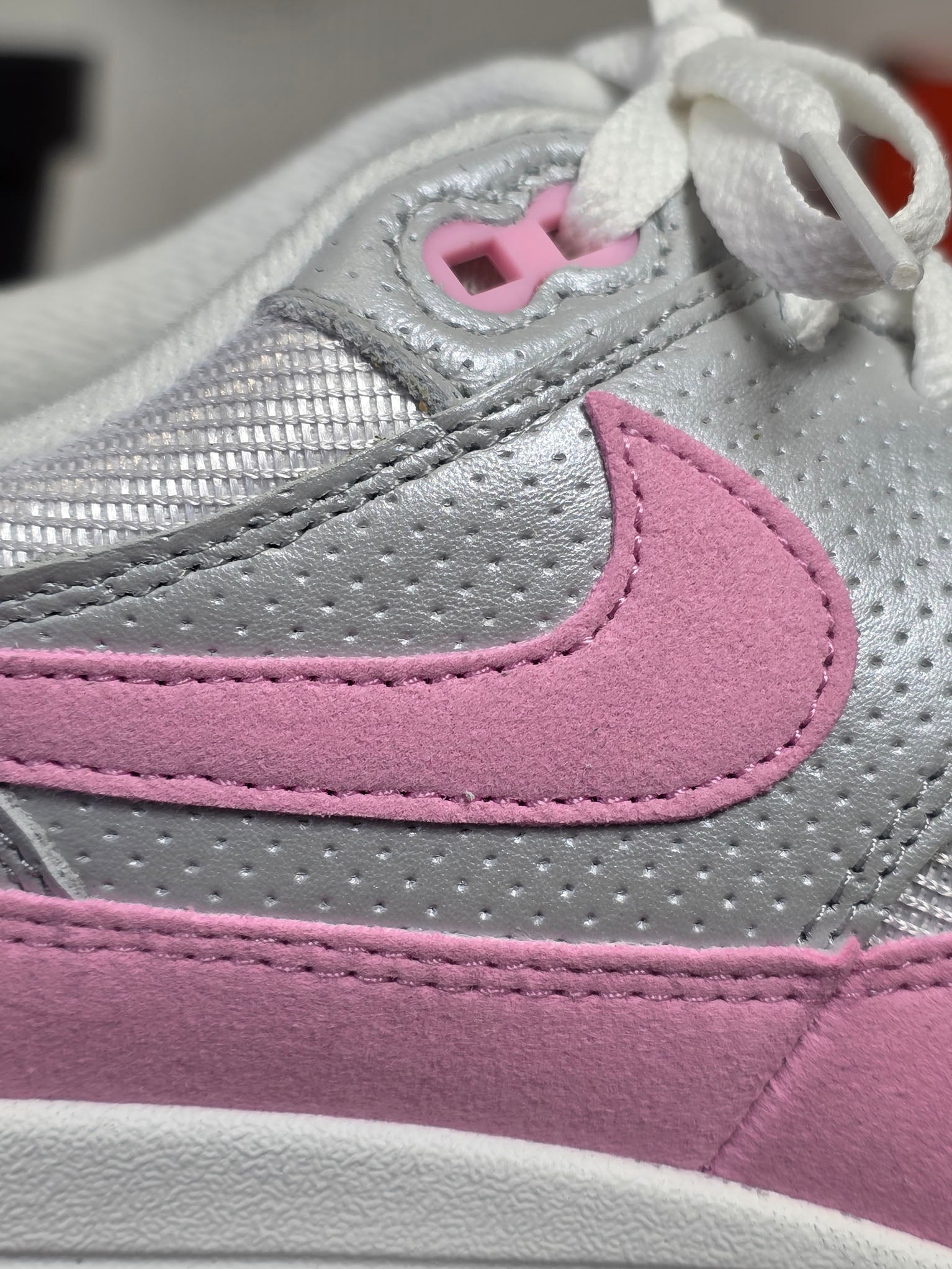 Nike Air Max 1 Pink Rise maat 43