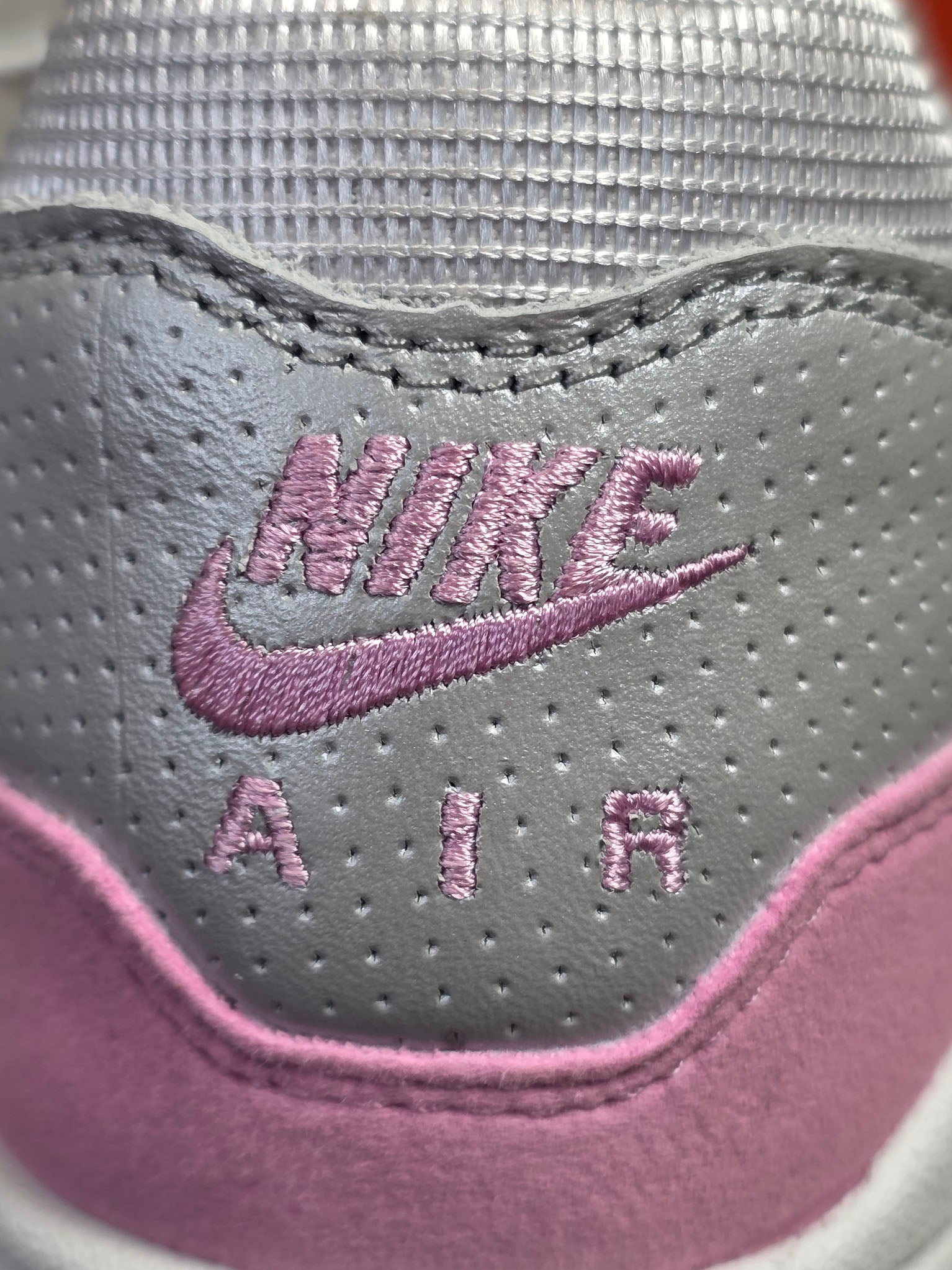 Nike Air Max 1 Pink Rise maat 43