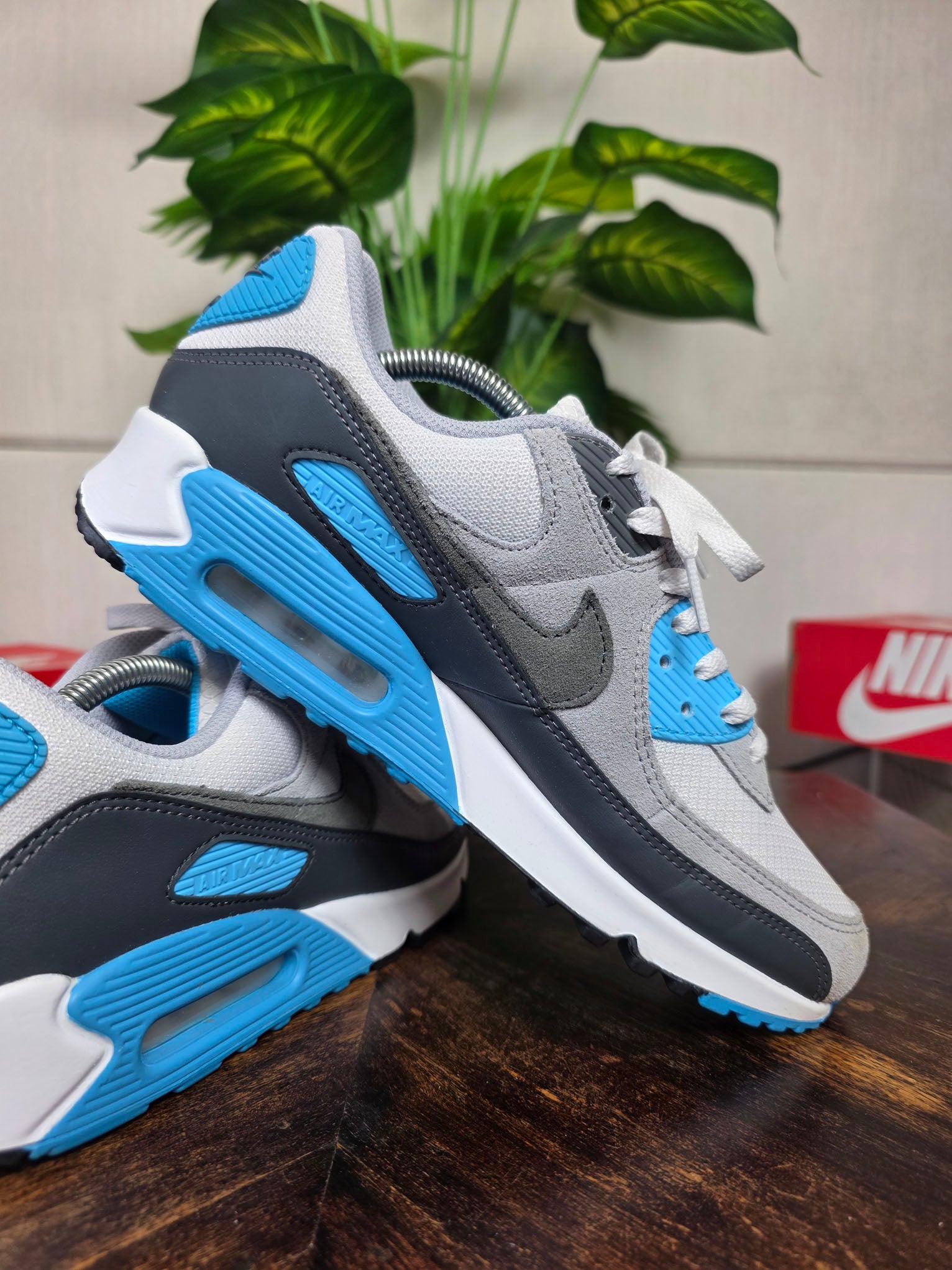 Nike Air Max 90 Blue Lightning maat 43