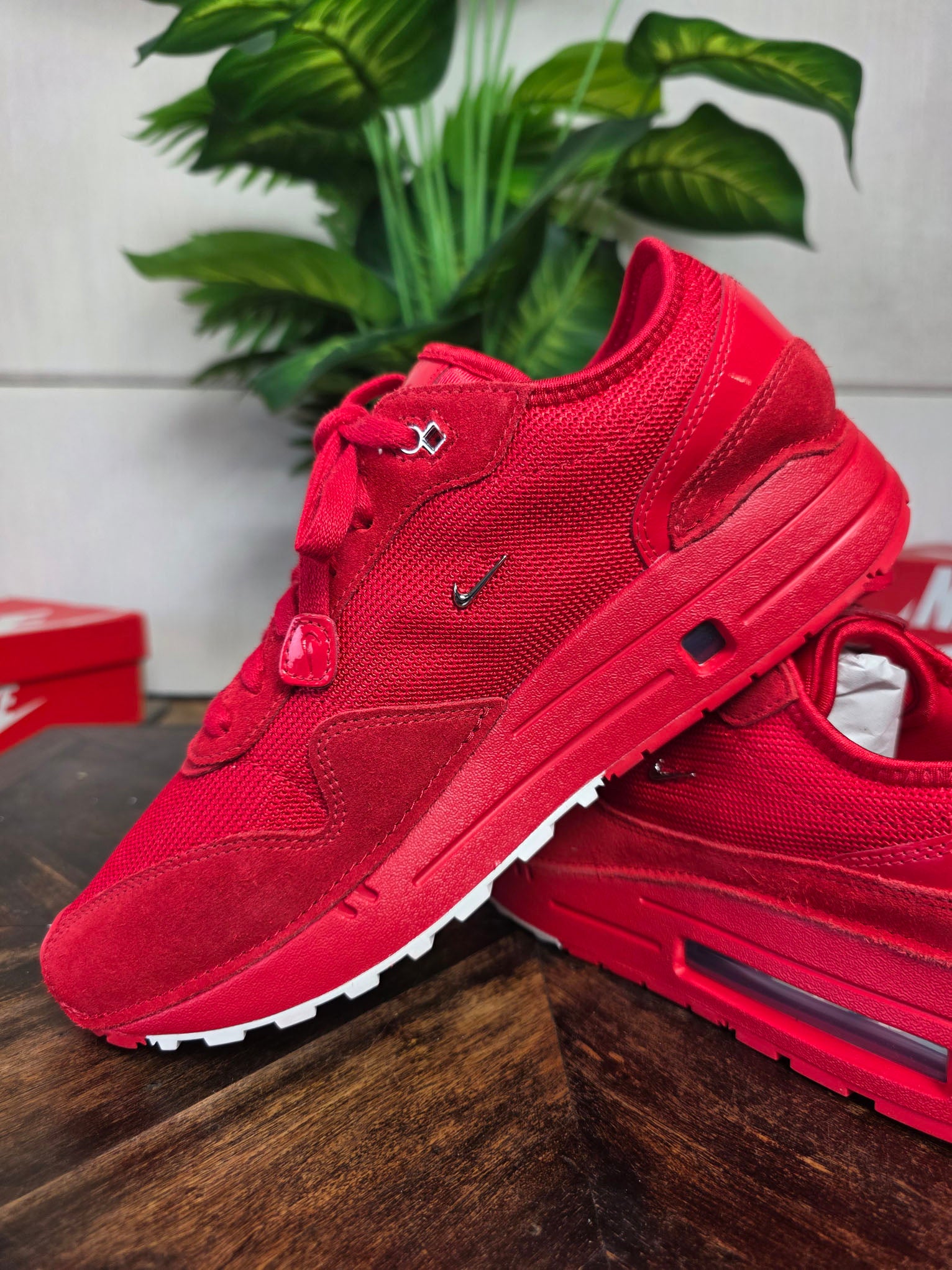 Nike Air Max 1 '86 Jacquemus Mystic Red maat 43