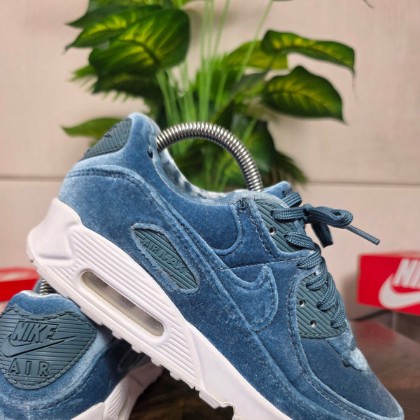 Nike Air Max 90 Lucky Charms Ash Green maat 39