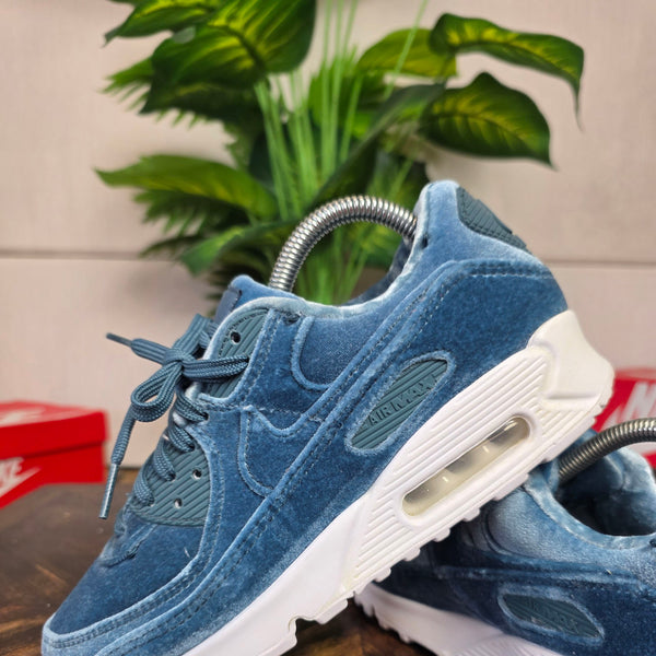 Nike Air Max 90 Lucky Charms Ash Green maat 39