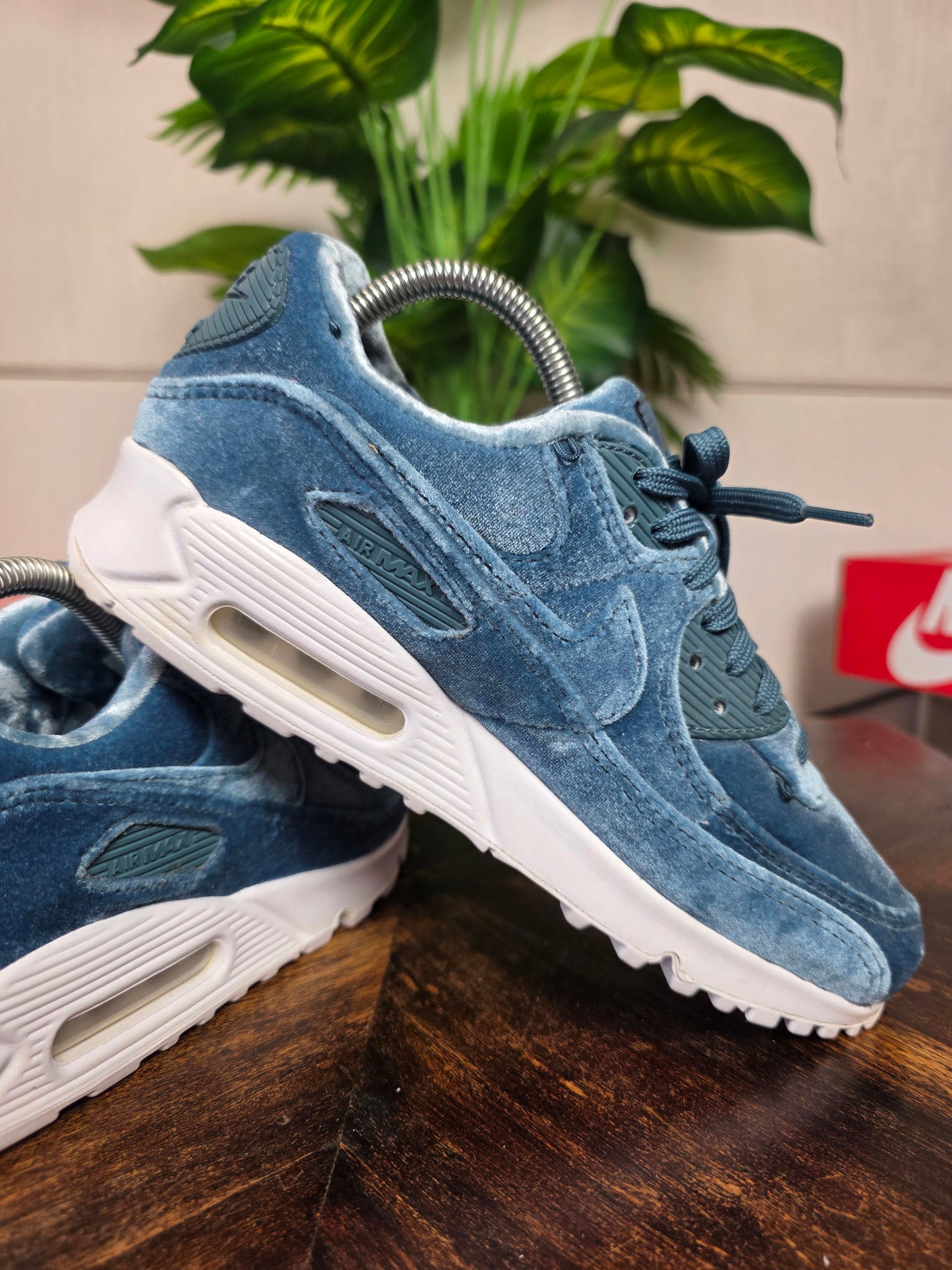 Nike Air Max 90 Lucky Charms Ash Green maat 39