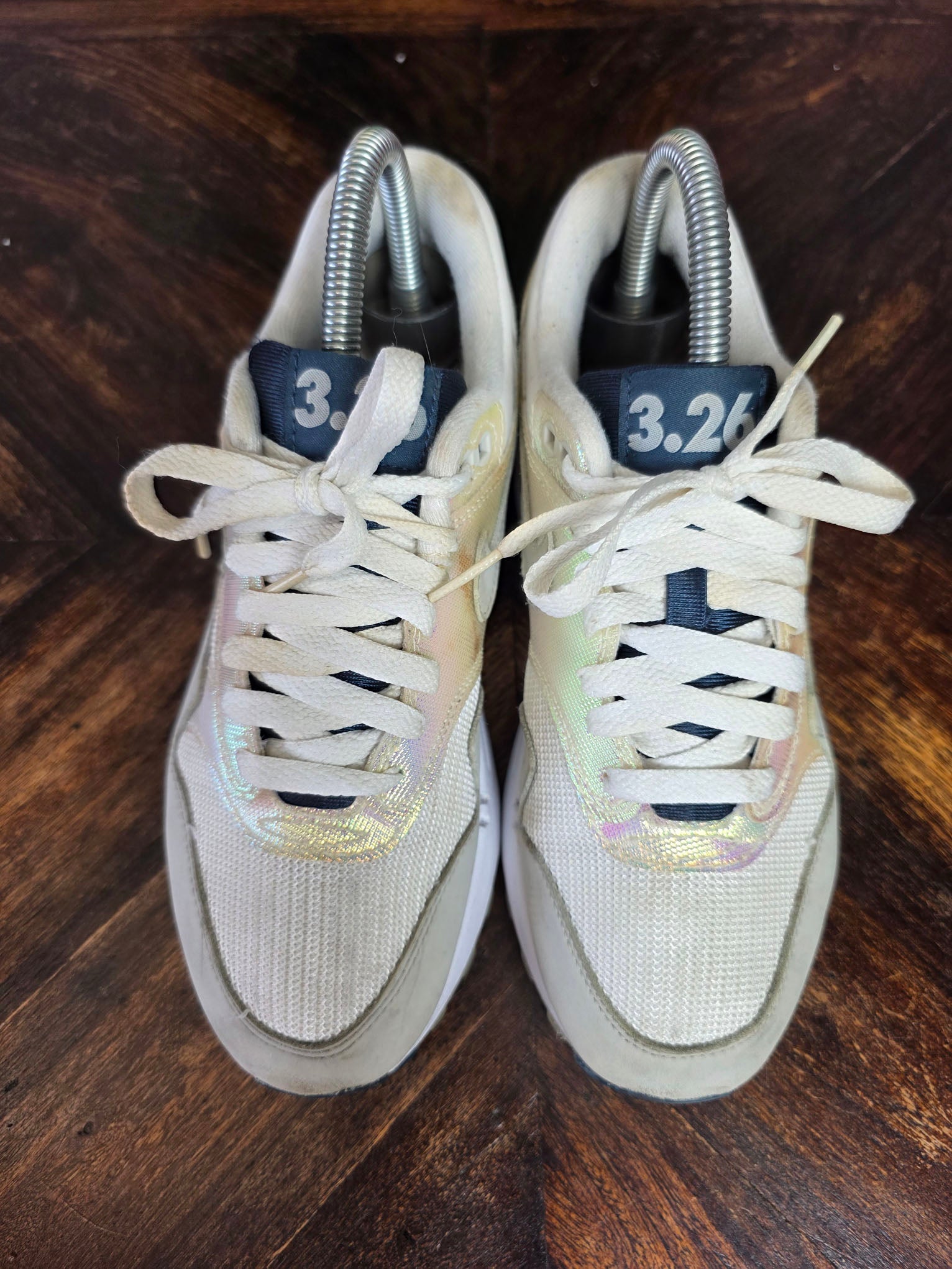 Nike Air Max 1 La Ville Lumière maat 37,5
