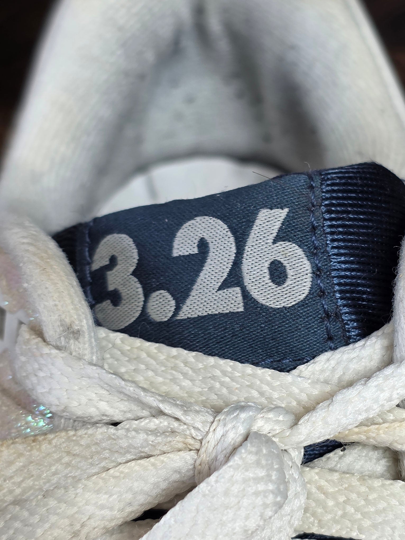 Nike Air Max 1 La Ville Lumière maat 37,5