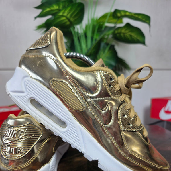 Nike Air Max 90 Metallic Gold maat 44