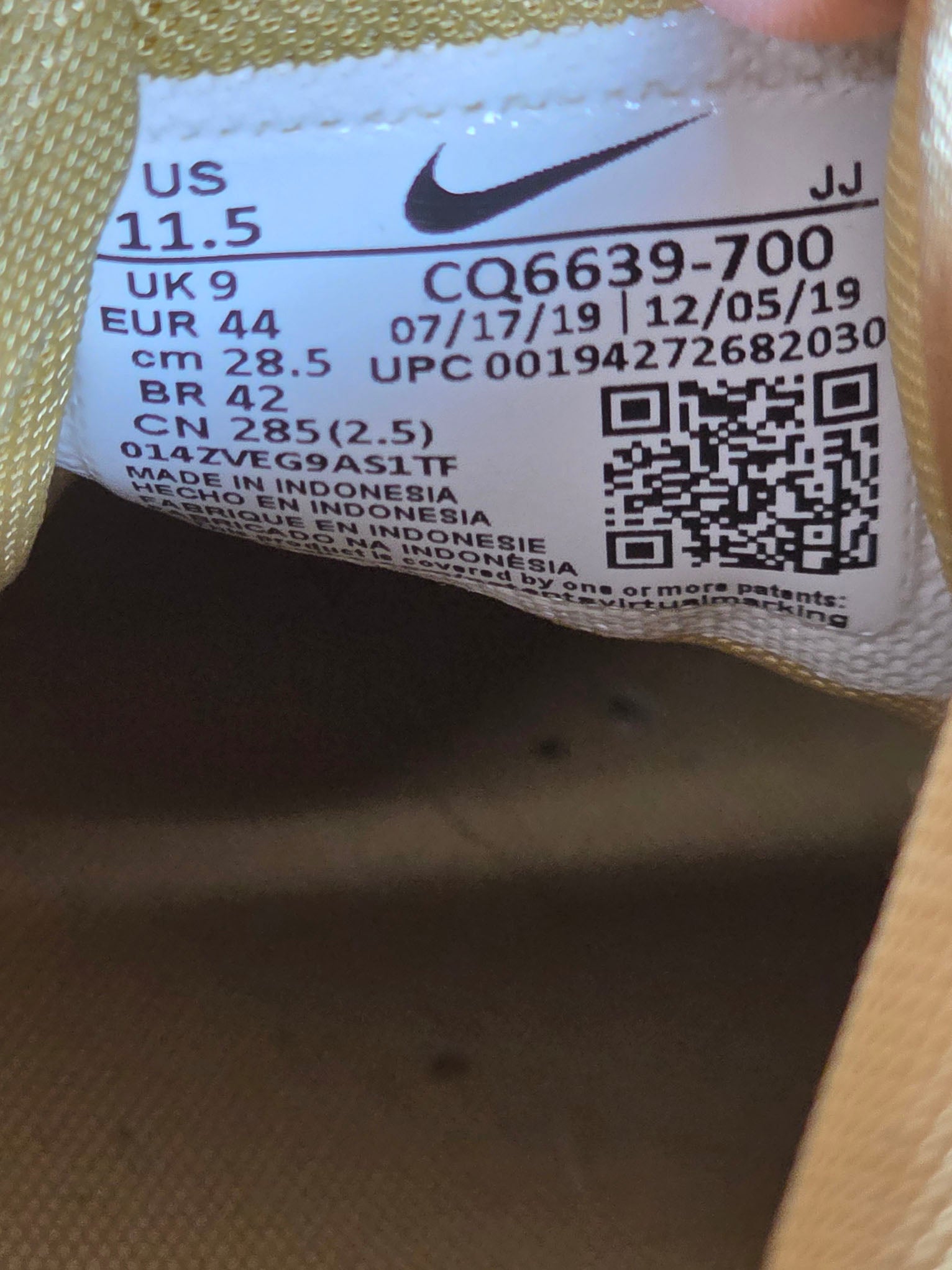 Nike Air Max 90 Metallic Gold maat 44