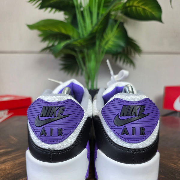 Nike Air Max 90 Hyper Grape maat 42,5