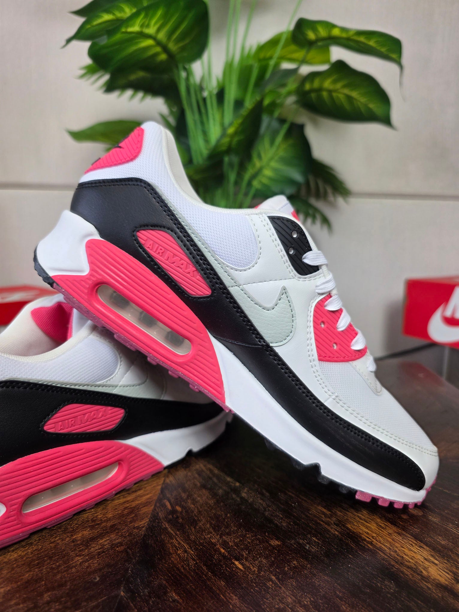 Nike Air Max 90 Aster Pink maat 44,5