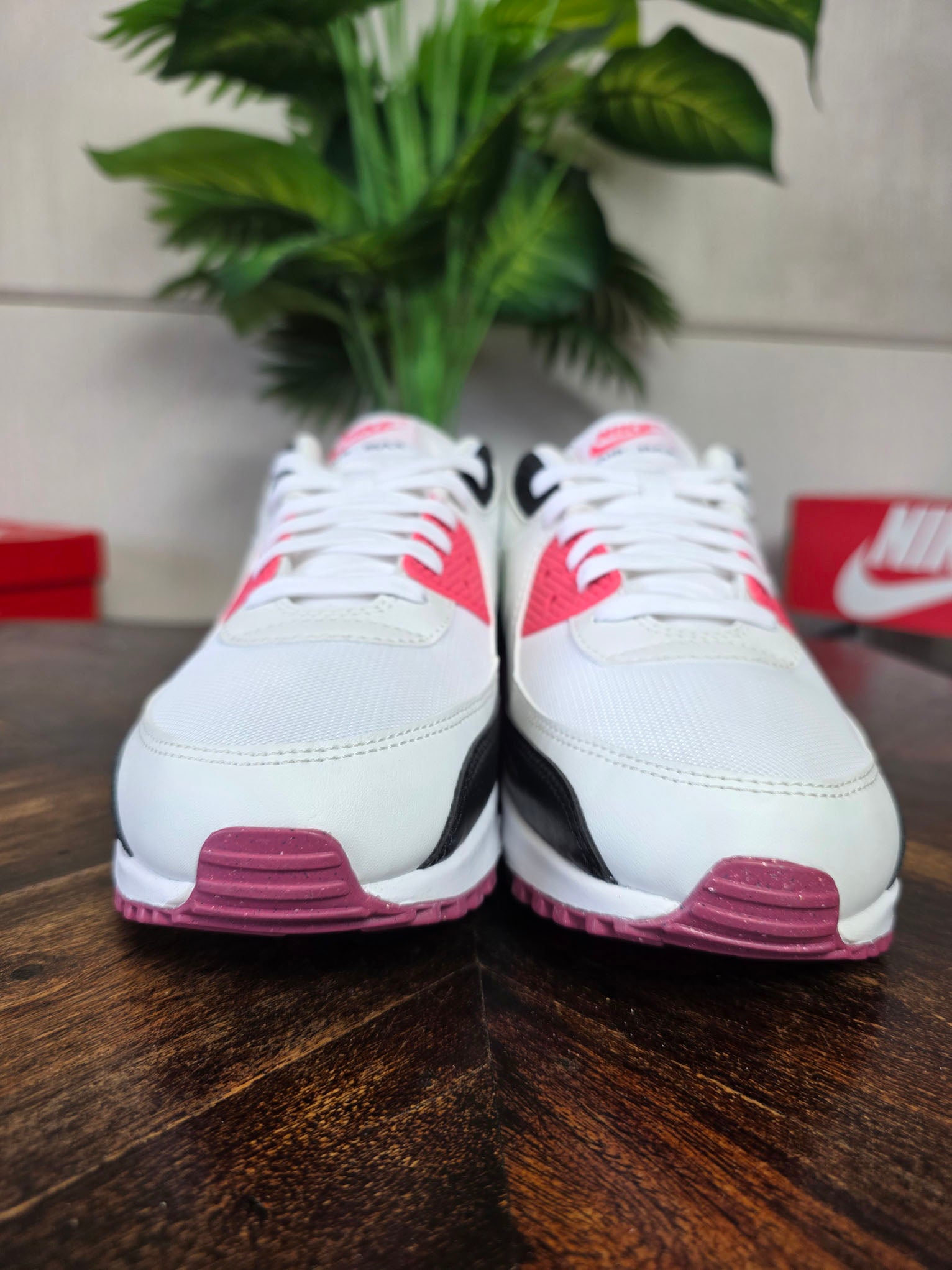 Nike Air Max 90 Aster Pink maat 44,5