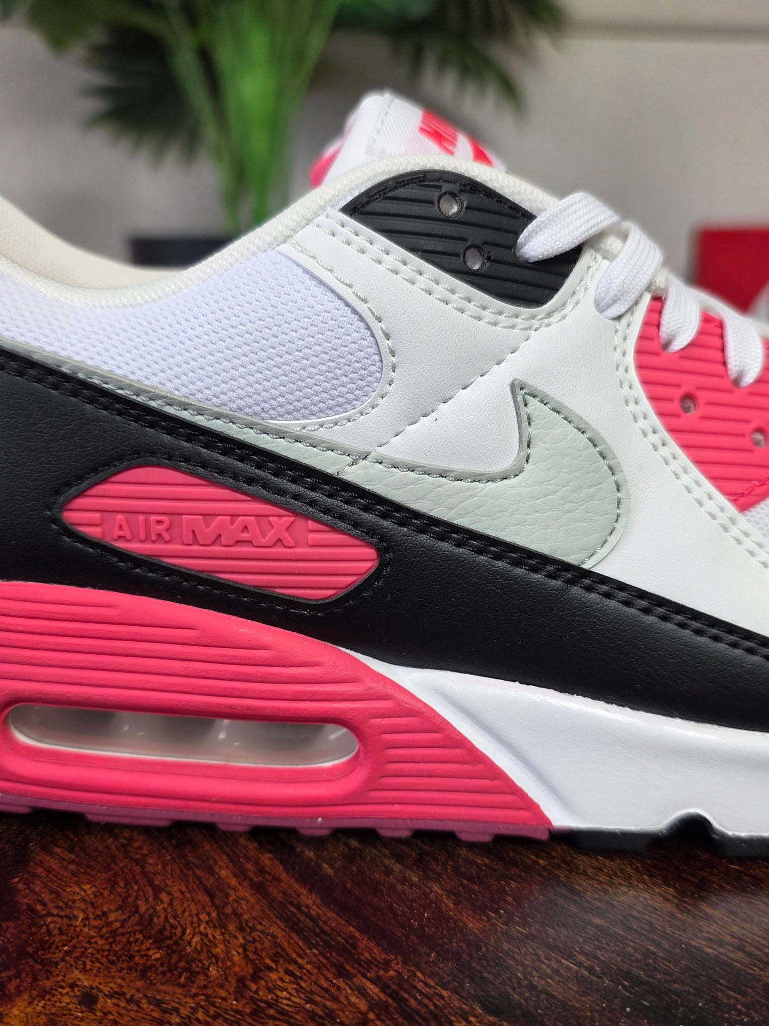Nike Air Max 90 Aster Pink maat 44,5