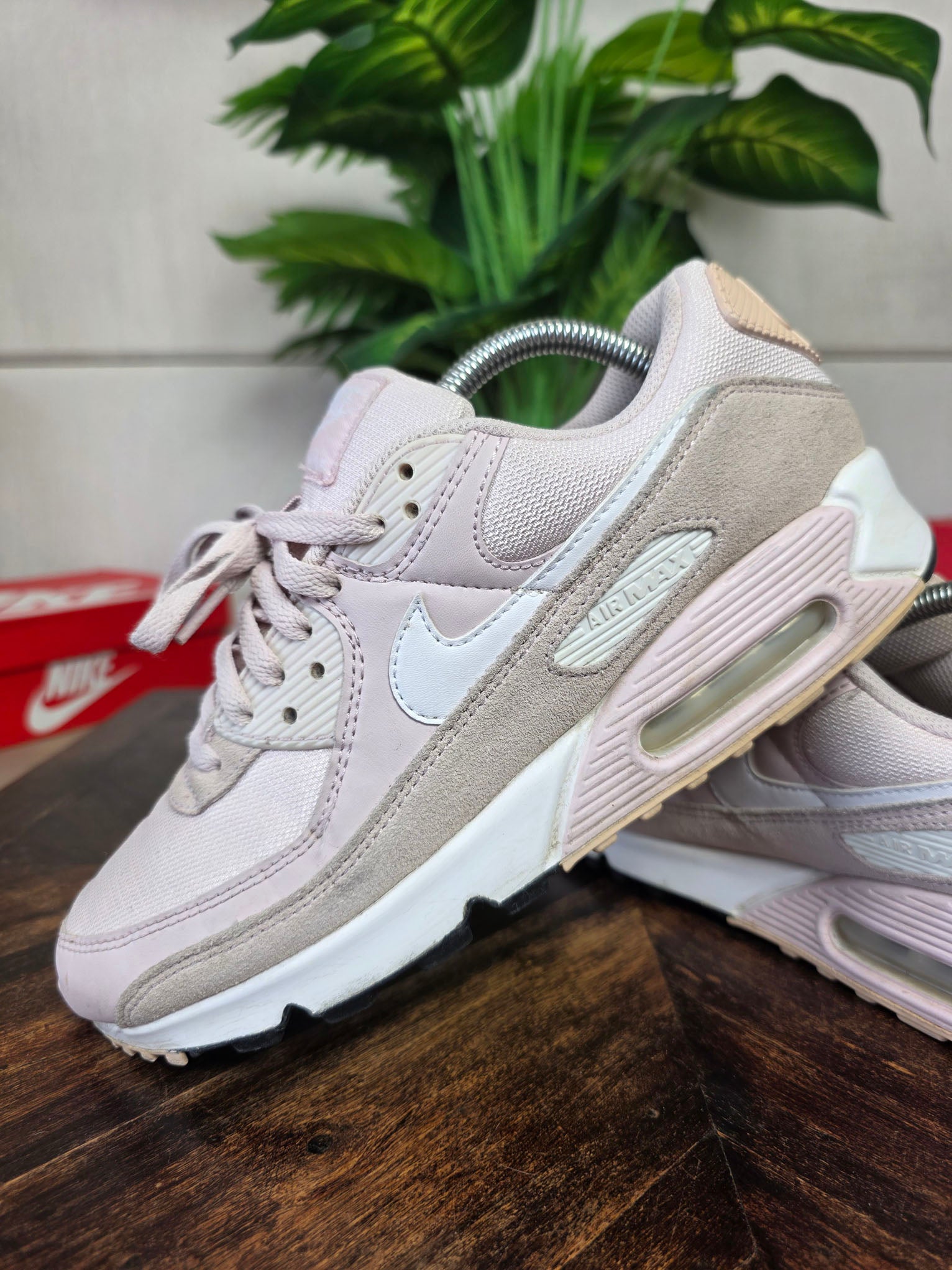 Nike Air Max 90 Barely Rose maat 42