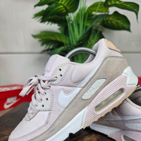 Nike Air Max 90 Barely Rose maat 42