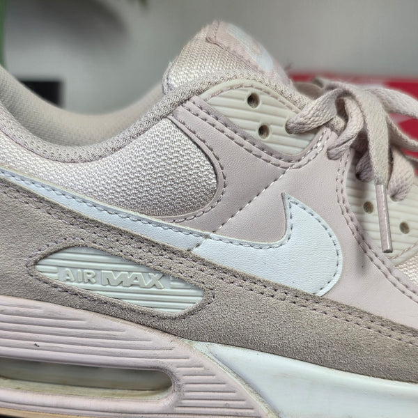 Nike Air Max 90 Barely Rose maat 42
