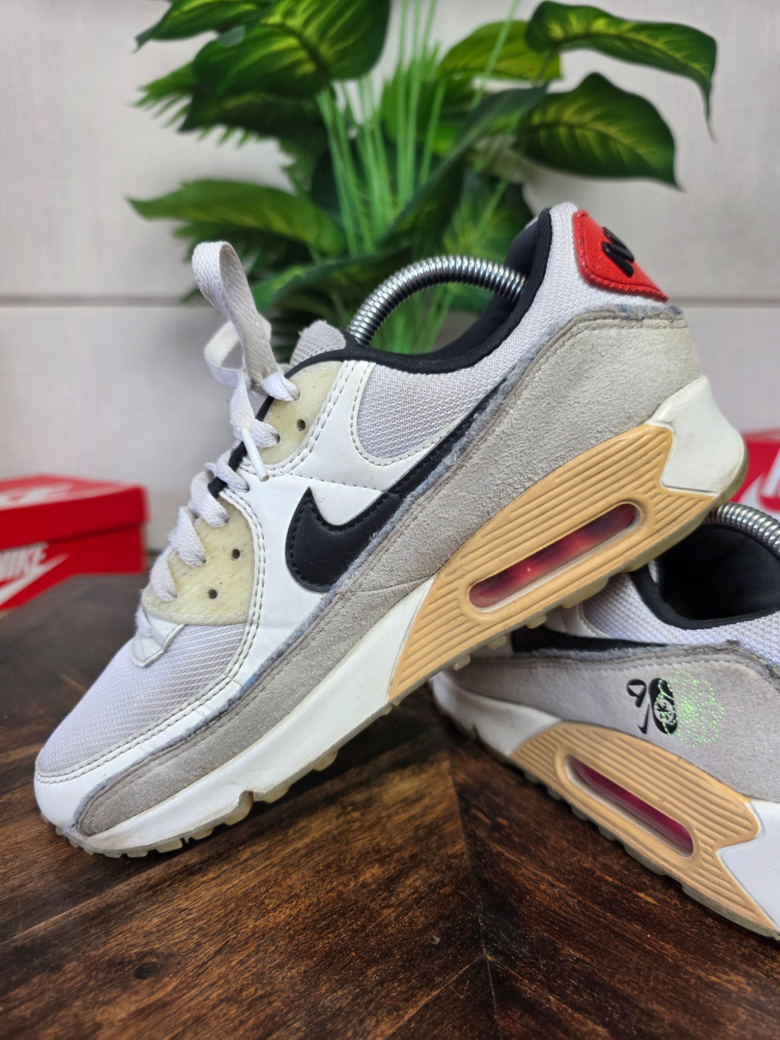 Nike Air Max 90 SE Swoosh Fiber White maat 42,5