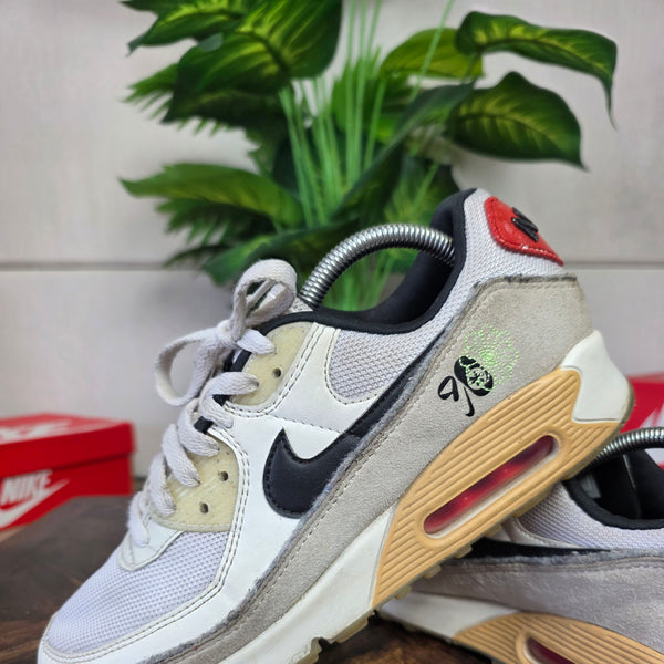 Nike Air Max 90 SE Swoosh Fiber White maat 42,5