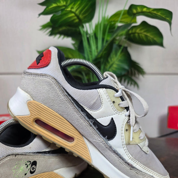 Nike Air Max 90 SE Swoosh Fiber White maat 42,5