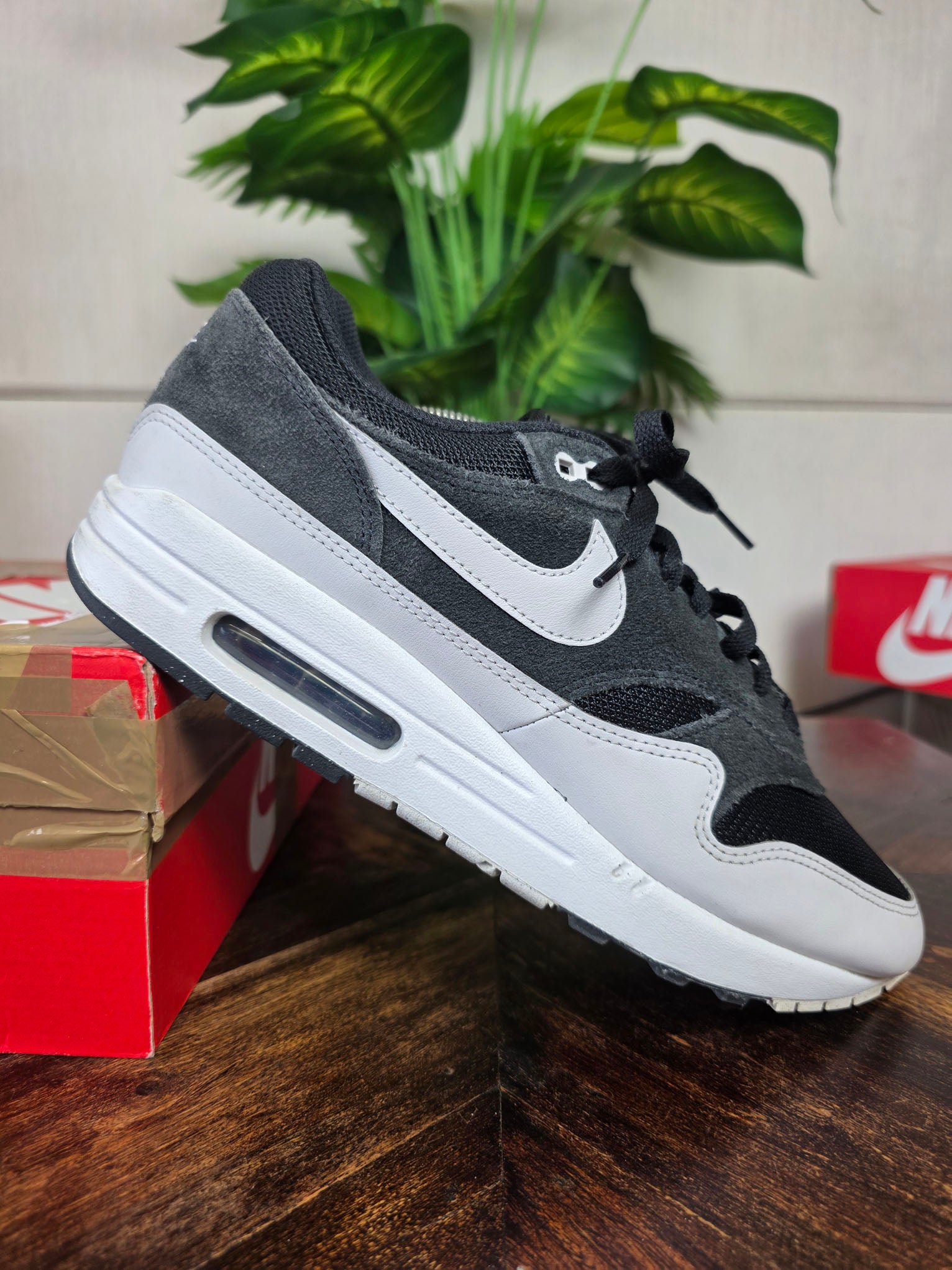Nike Air Max 1 Off Noir maat 45