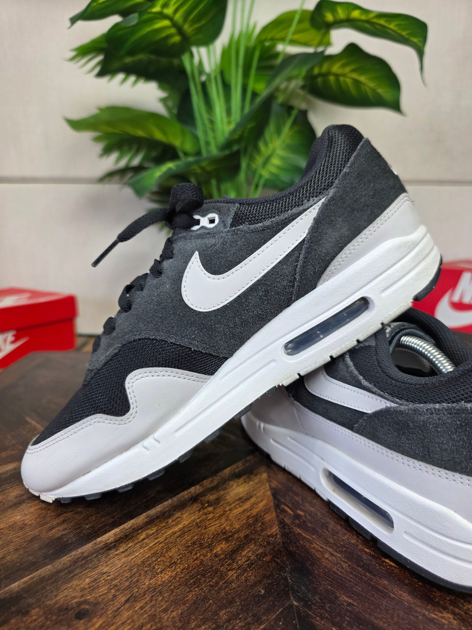 Nike Air Max 1 Off Noir maat 45